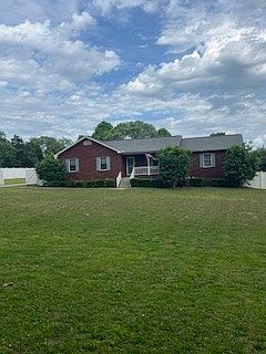 2nd image of 1134 Pardue Rd
