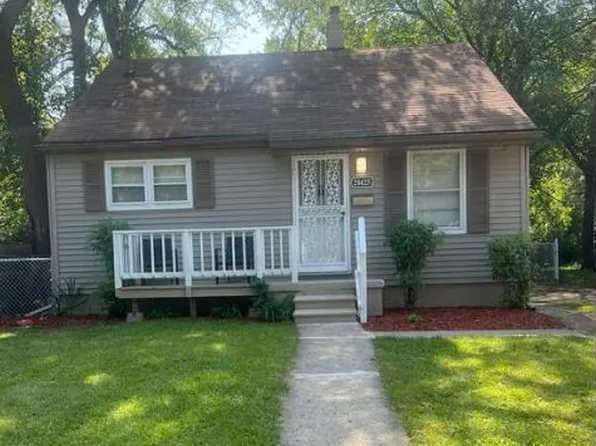 28425 Glenwood St, Inkster, MI 48141