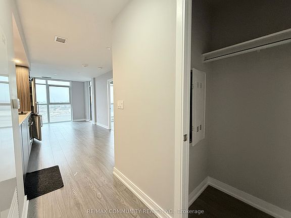3rd image of 225 Village Green Sq #1001