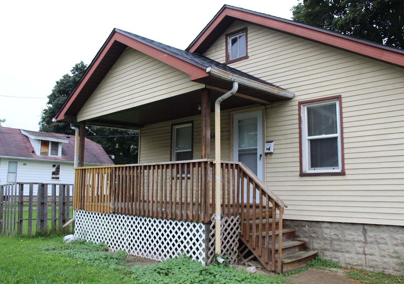 930 Simcoe Ave, Flint, MI 48507 Zillow