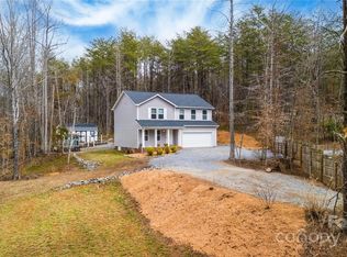 402 Grandview Dr, Rutherfordton, NC 28139