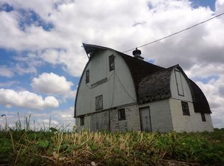 10670 472nd Ave, Rosholt, SD 57260