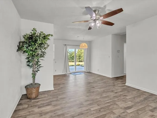 400 Holbrook Cir, El Reno, OK 73036