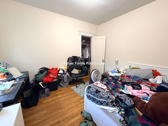 3rd image of 1156 Commonwealth Ave #59F