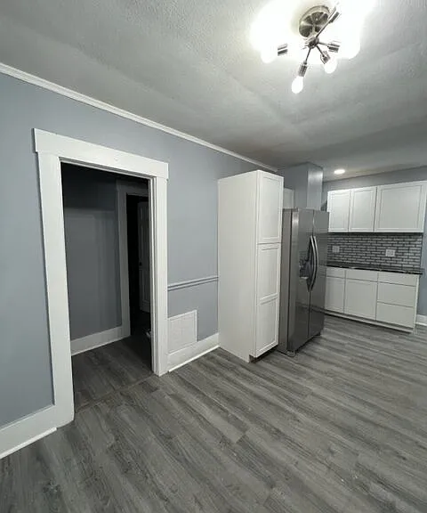 216 Bassett St #1 — Photo 7