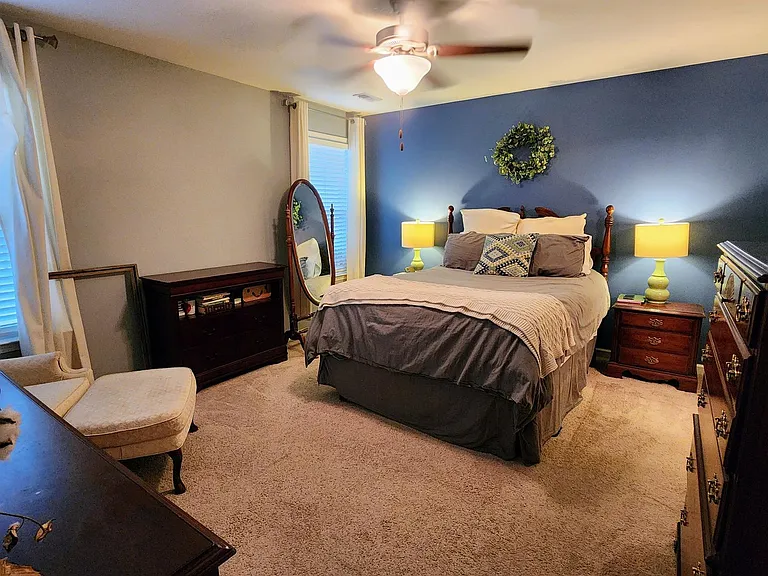 612 Sandstone Dr — Photo 8