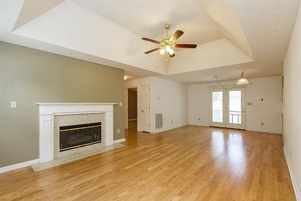 3 bed, 1419 sqft, $2,050 — Photo 4