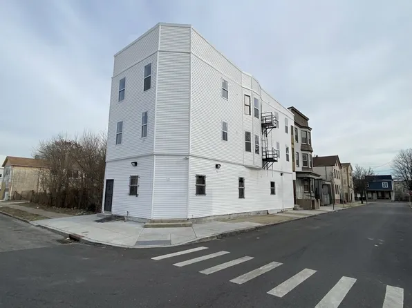 564 S 11th St, Newark, NJ