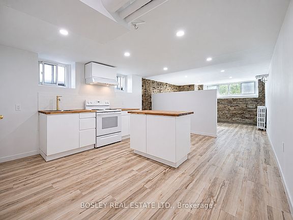 4th image of 178 High Park Ave #1