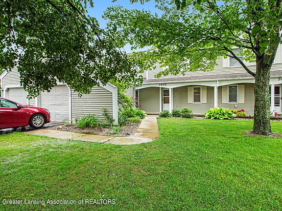 2nd image of 7433 Creekside Dr #7