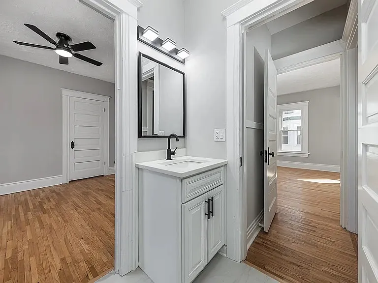 418 Buell Ave #1 — Photo 16