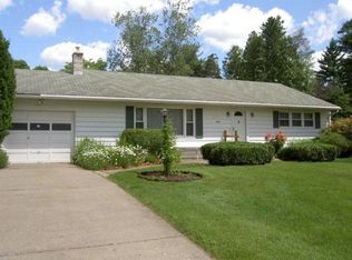 902 W Clinton St, Elmira, NY 14905