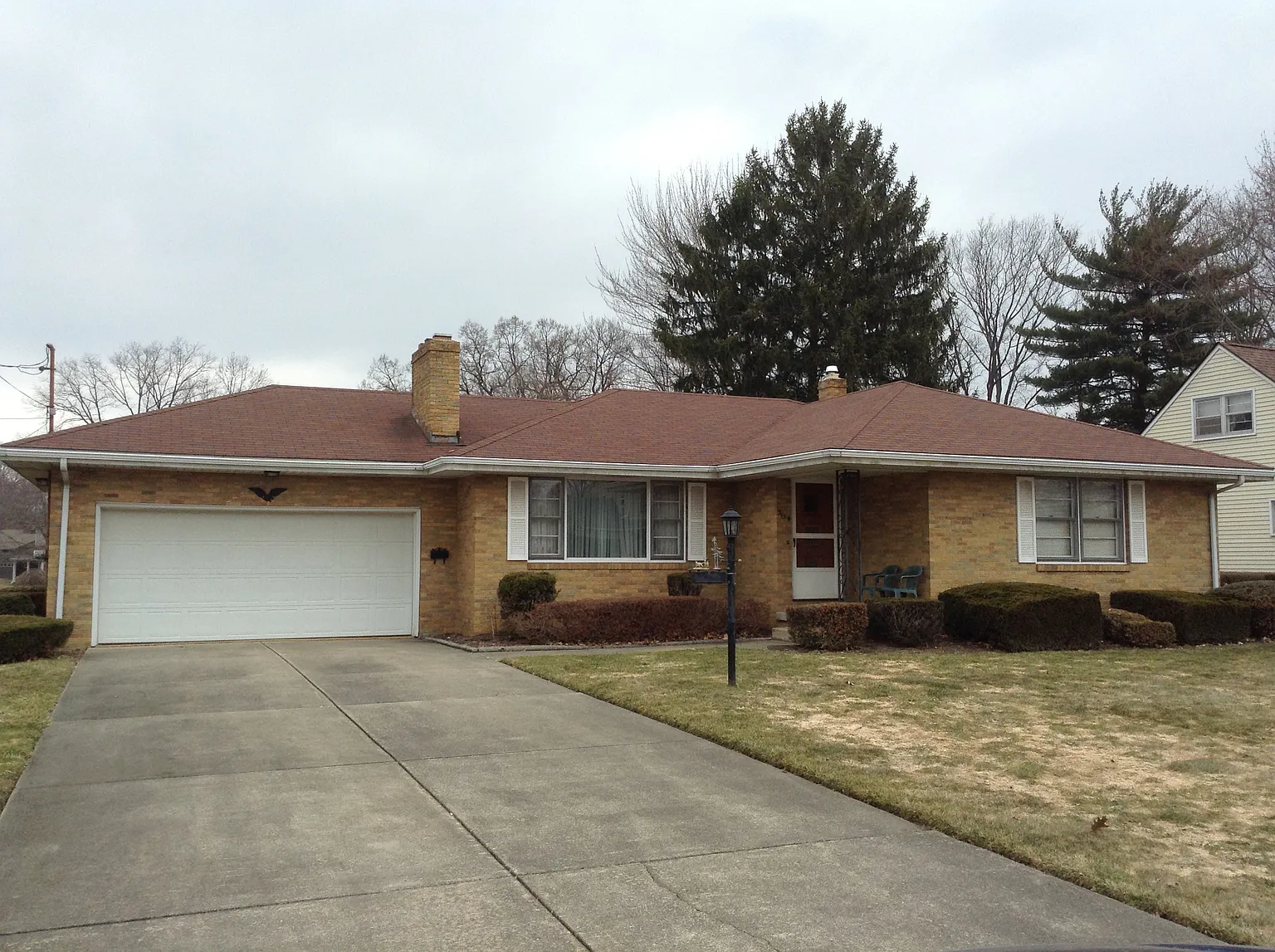 3154 Glen Oaks Dr photo 1