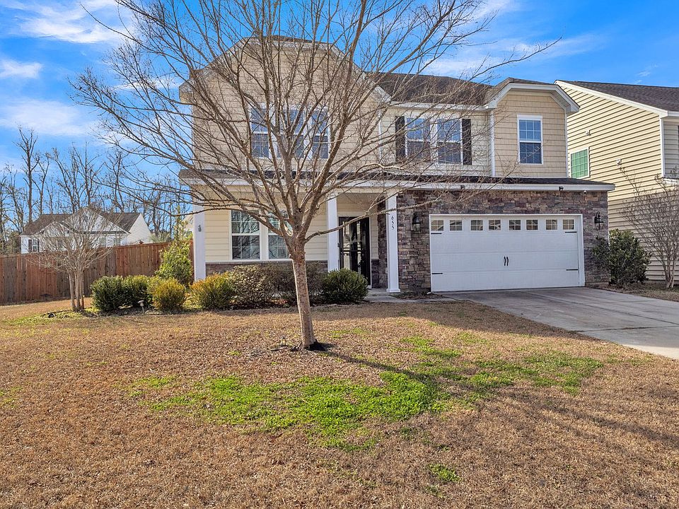 1st image of 655 Silver Moss Dr