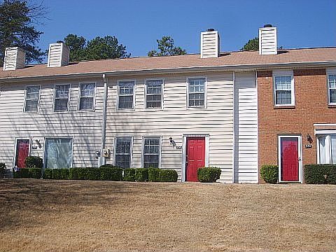 1st image of 233 High Creek Dr