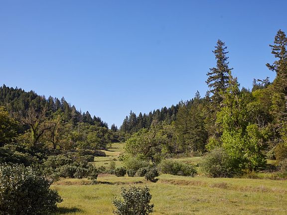 3rd image of 18574 Tomki Rd