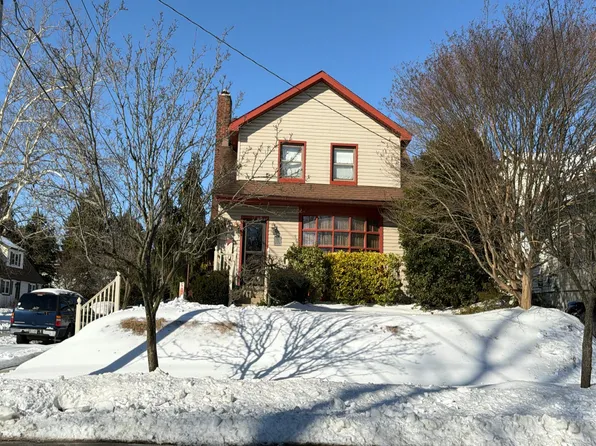 209 S Grove Ave, National Park, NJ 08063