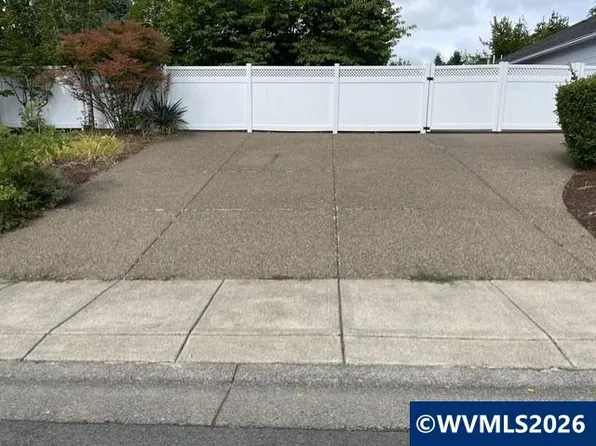1515 Mousebird Ave NW, Salem, OR 97304
