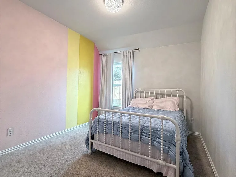 17927 Port O Call St — Photo 12