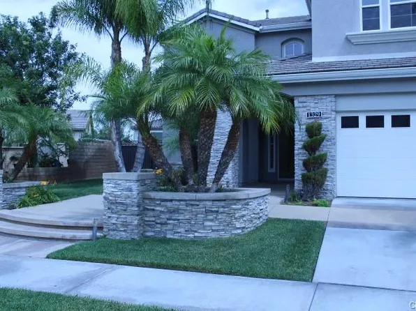 1329 Campanis Ln, Placentia, CA 92870