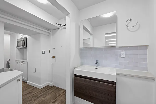 Rented by Living New York | media 25