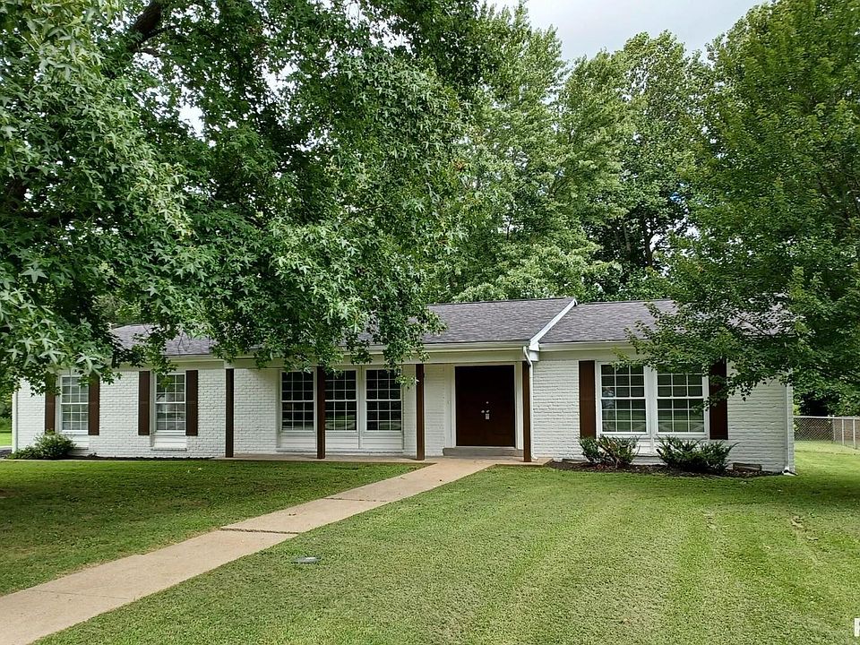 1st image of 211 Westernaire Dr
