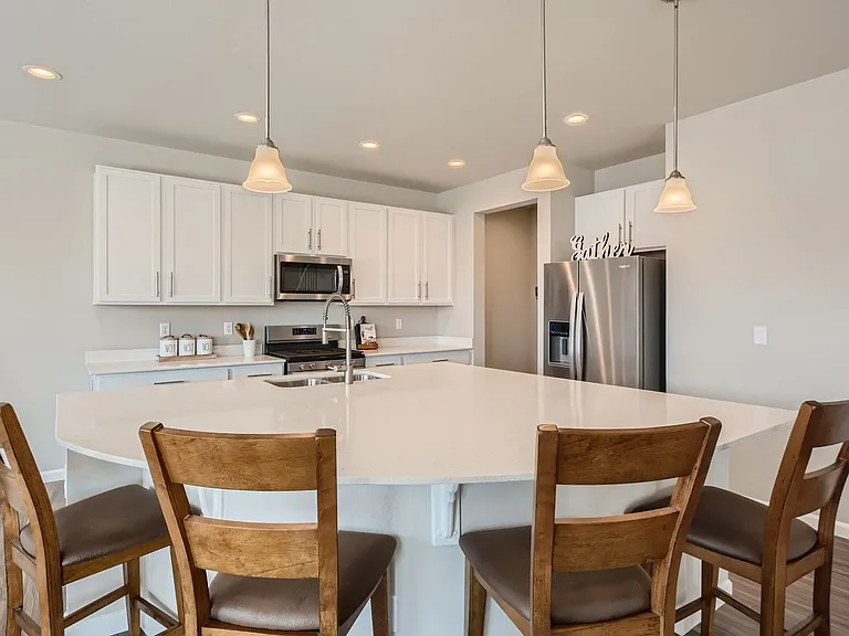 11703 Niagara St — Photo 11
