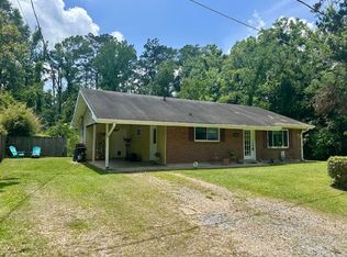 42153 Garden Dr, Ponchatoula, LA 70454