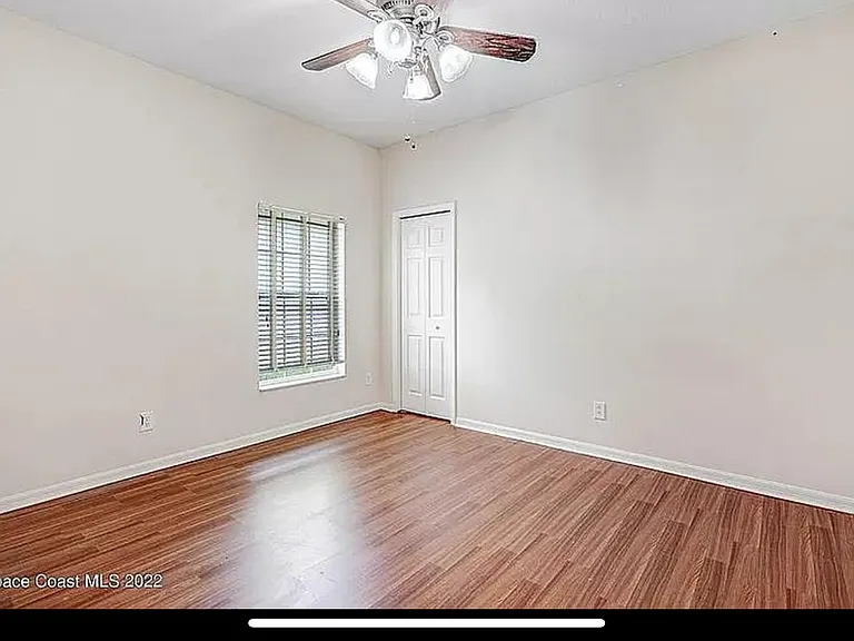 6047 Indigo Crossing Dr — Photo 16