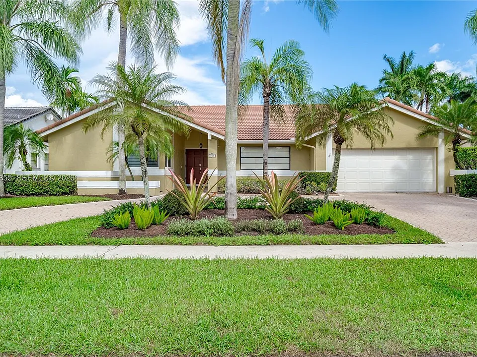 360 NW 107th Ave