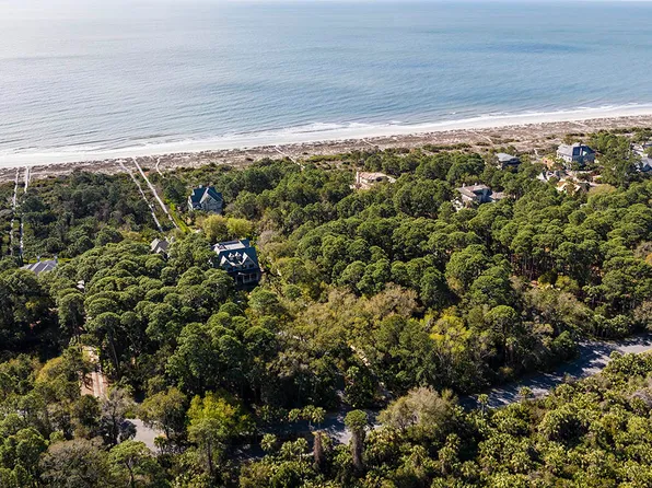 97 Flyway Dr, Kiawah Island, SC 29455