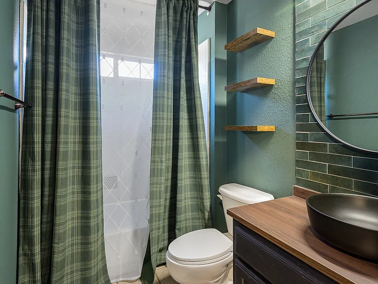 5170 Mohegan Ln — Photo 36