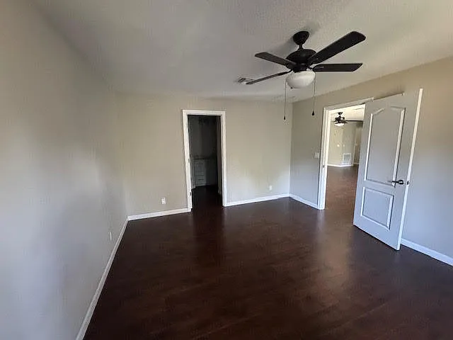 709 SE Alamanda Way — Photo 14