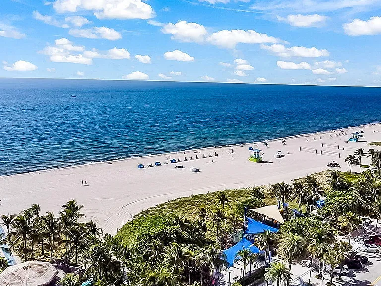133 N Pompano Beach Blvd #204 — Photo 30