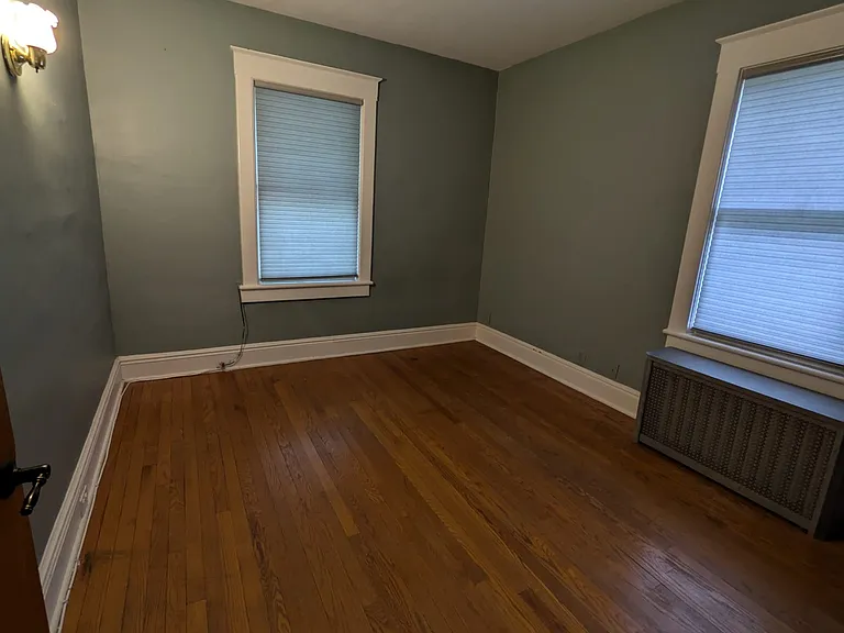 2279 Elizabeth Ave — Photo 6