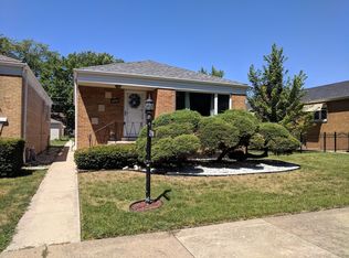 2350 Lathrop Ave, North Riverside, IL 60546