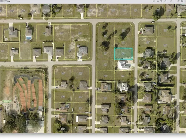 1310 SW 5th Pl, Cape Coral, FL 33991