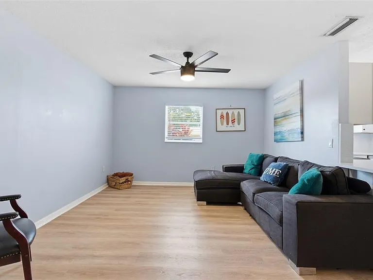 2227 Montclair Dr #1 — Photo 5