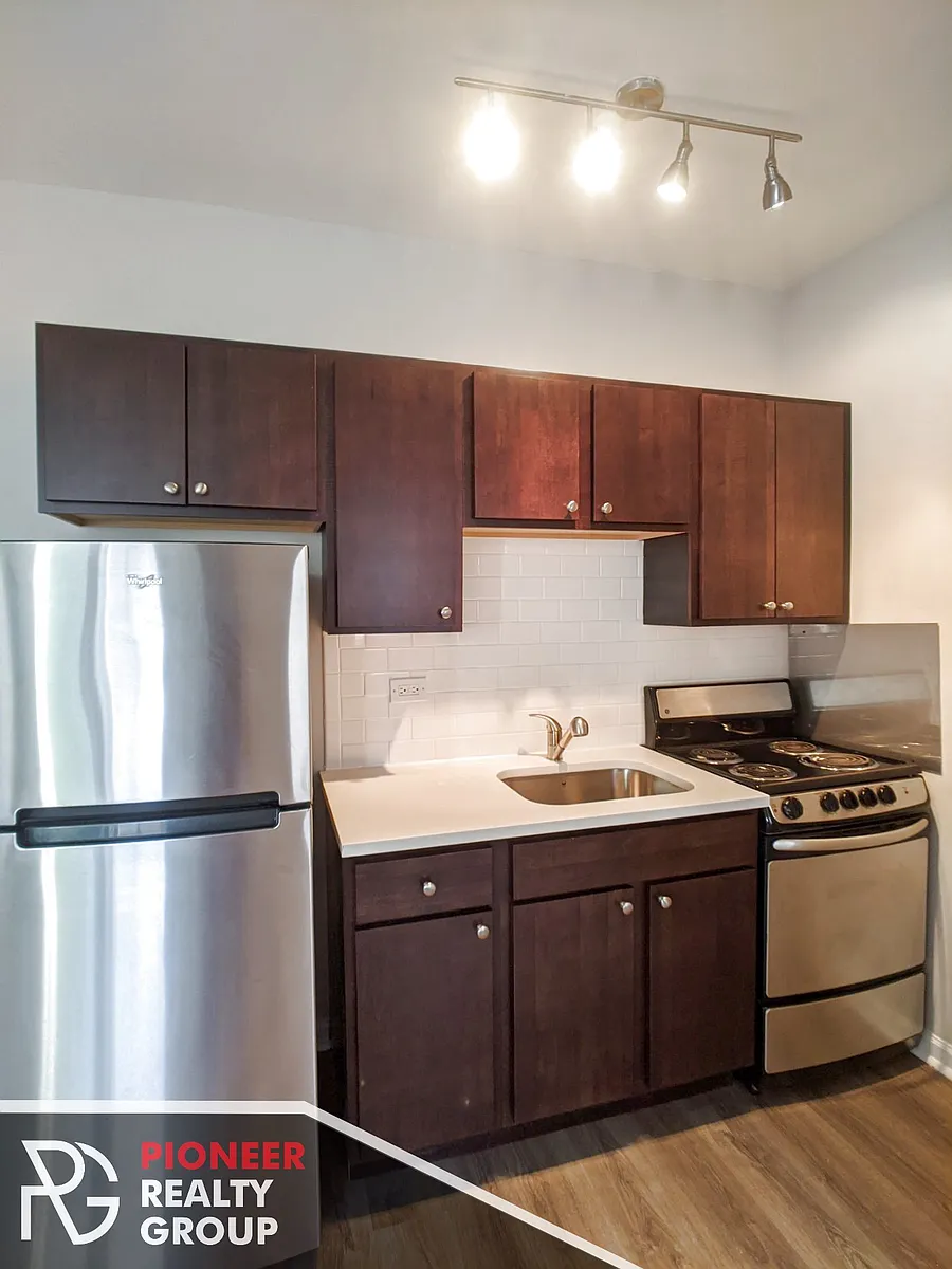 Building Photo - 1626 N Humboldt Blvd #1E