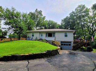 1603 Canbro Dr, Vincennes, IN 47591