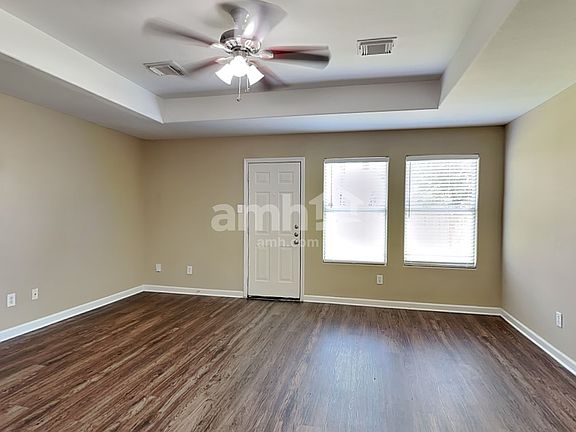 5th image of 8915 Chisholmwood Ln