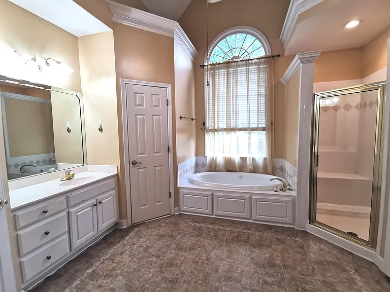 4009 Treemont Ln — Photo 16