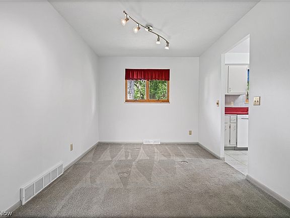 5th image of 6217 Brookside Rd