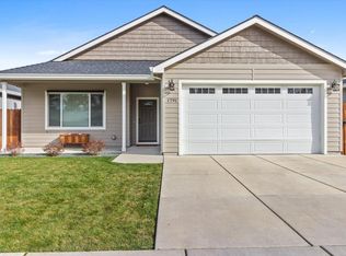 1791 Lillian St, Medford, OR 97501