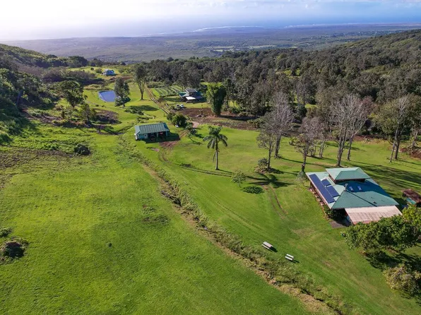 95-1095 Young Rd, Naalehu, HI 96772