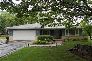 1st image of 22W180 Woodview Dr