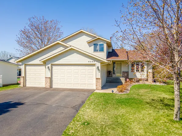 4744 Oxborough Ct, Minneapolis, MN 55443