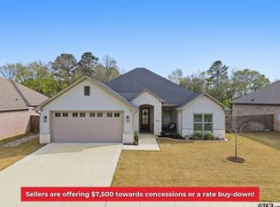 416 Deer Point Cv, Chandler, TX 75758