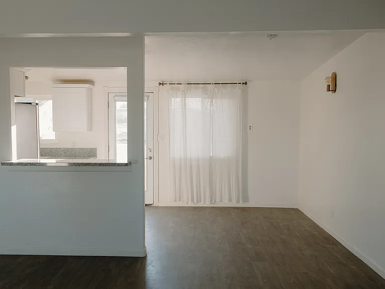 5410 Chia Ave — Photo 14