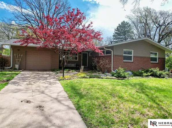530 Dale Dr, Lincoln, NE 68510